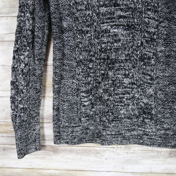 Gap Knit Gray Sweater sz Small - Picture 2 of 6
